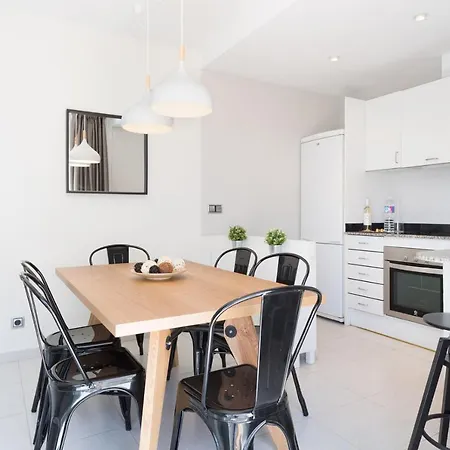 Group Calm Apartment Sitges