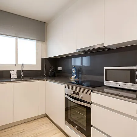 アパート Group Calm *