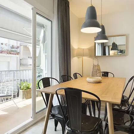 Group Calm Apartment Sitges