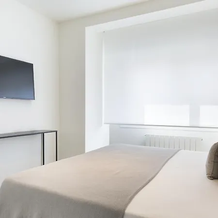 Group Calm Apartment