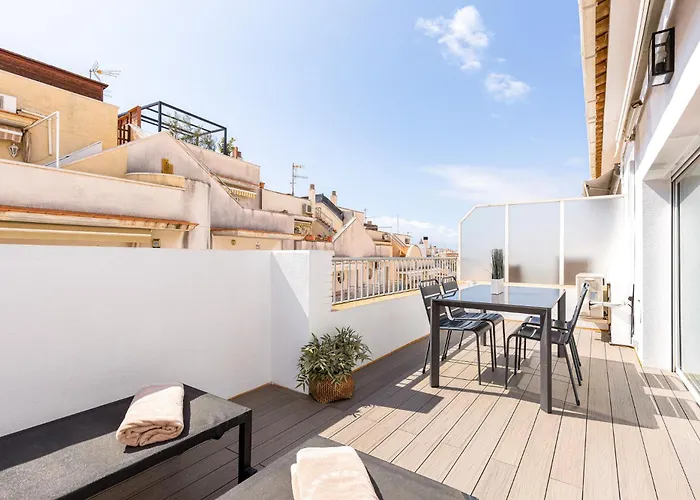 Group Calm シッチェス