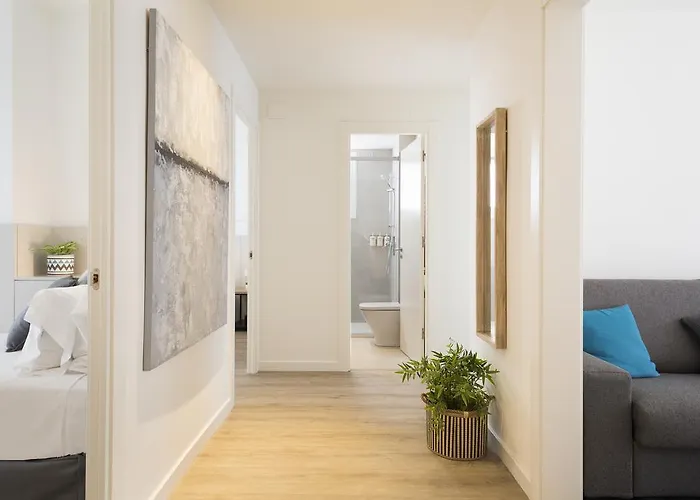 Group Calm シッチェス